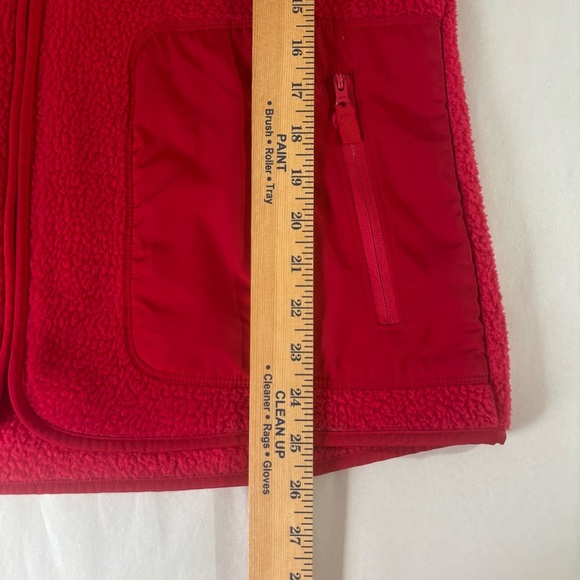 T by Talbots Red Zip-Up Sherpa Fleece Jacket Size Medium - Picture 11 of 11